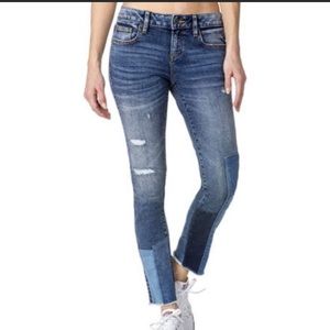 Miss Me raw hem ankle